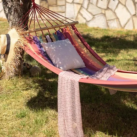 Costa's House Дом отдыха Никити