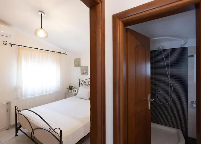 Costa's House 度假居 尼基季