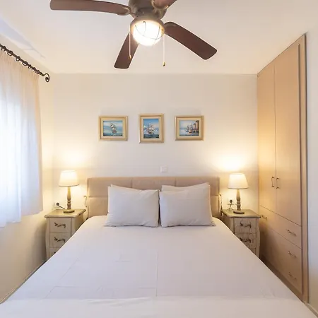 Costa's House * Nikiti (Sithonia)